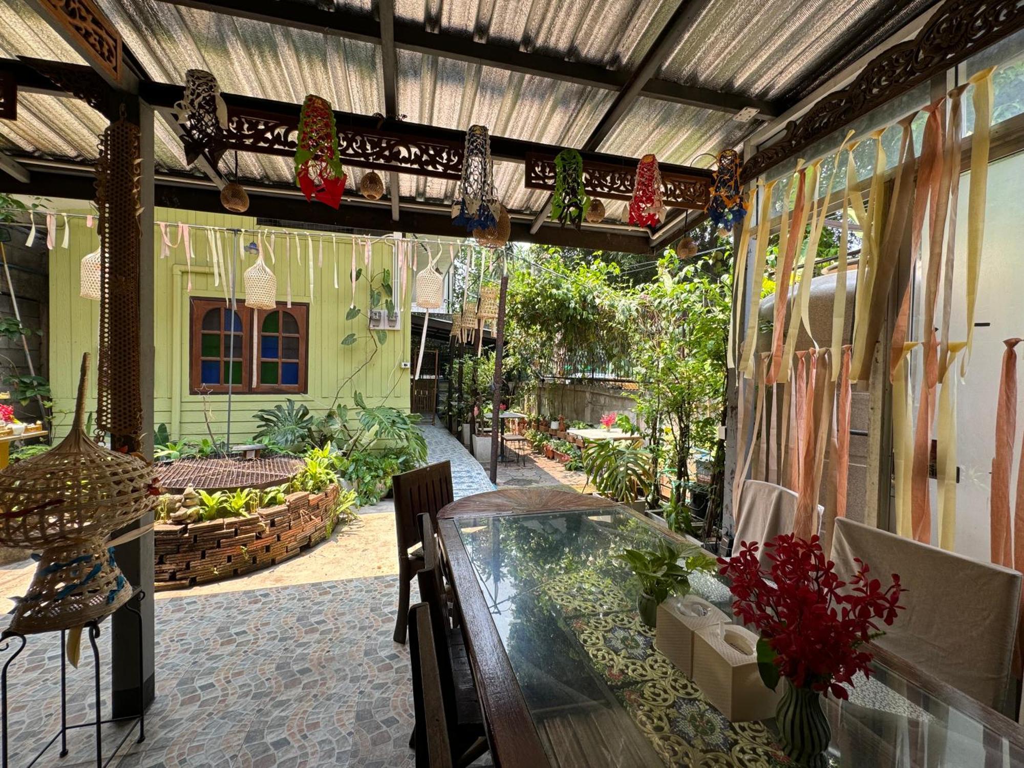 צ'יאנג מאי Retro At Phra Sing Guest House מראה חיצוני תמונה